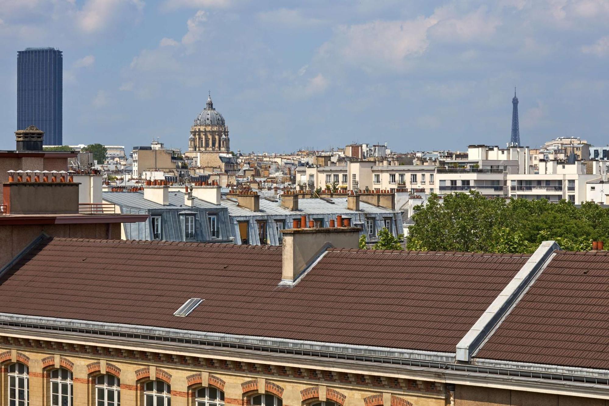 Western La Demeure Hotel 4*