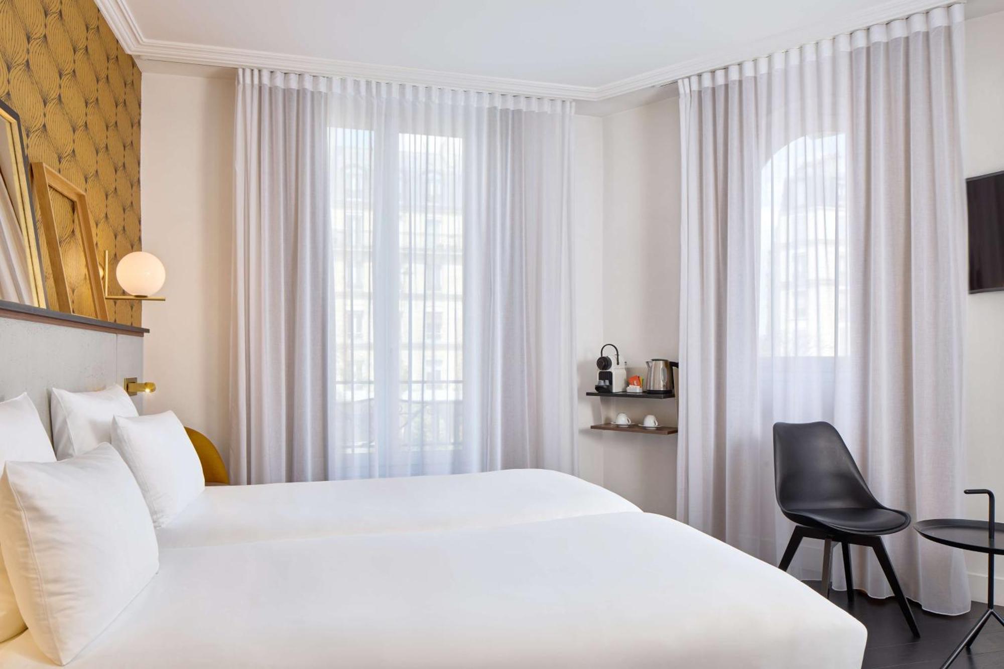 Western La Demeure Hotel 4*