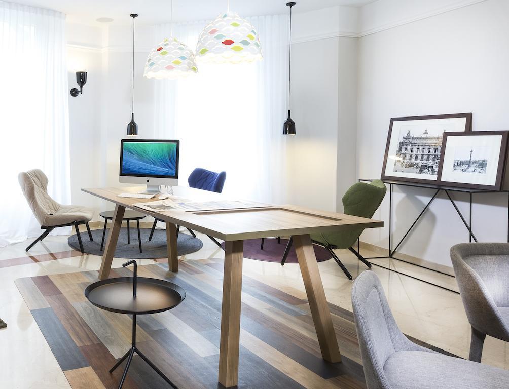 Western La Demeure Hotel 4*